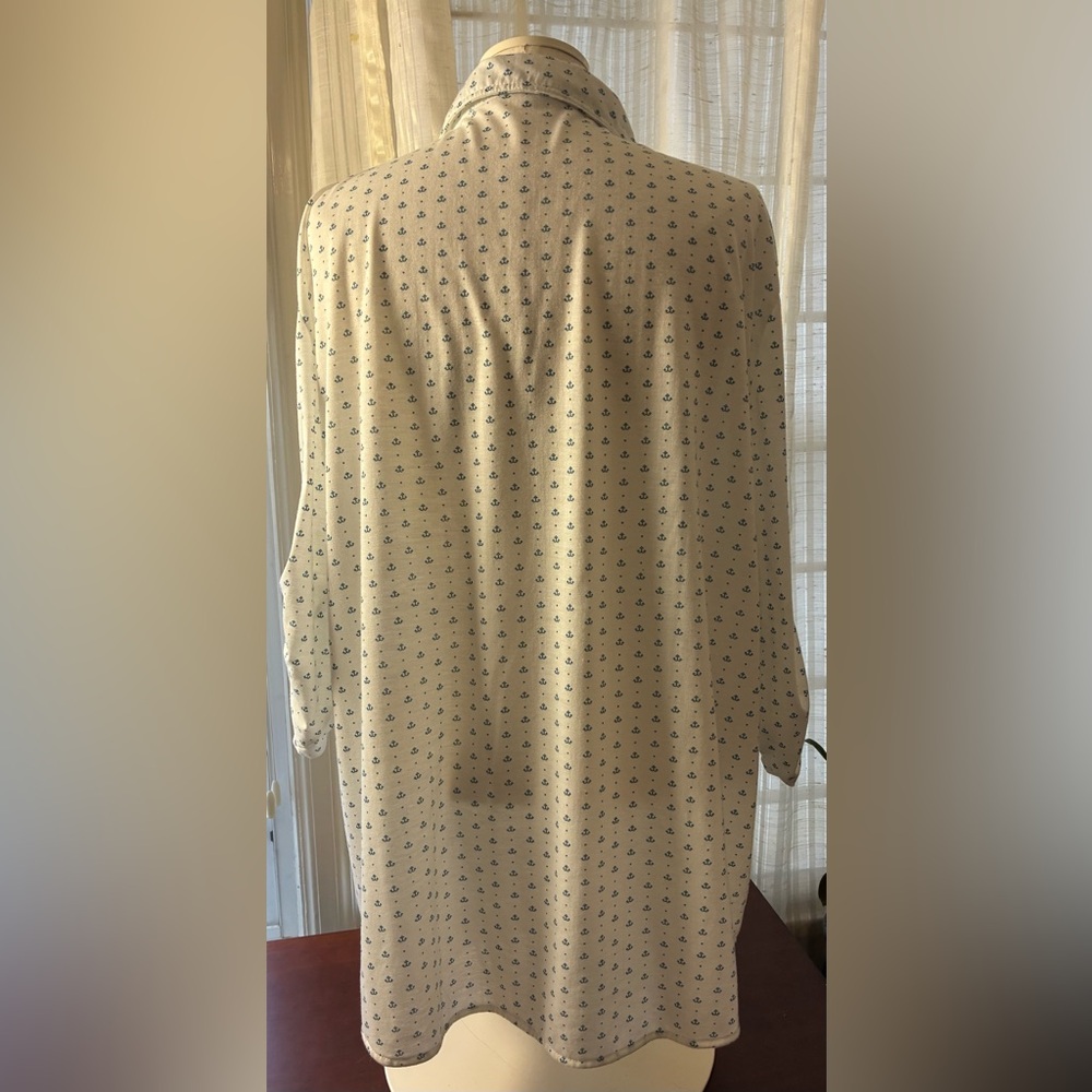 Eden & Olivia White Button-Down Shirt with Blue Anchor Print - Picture 8 of 9